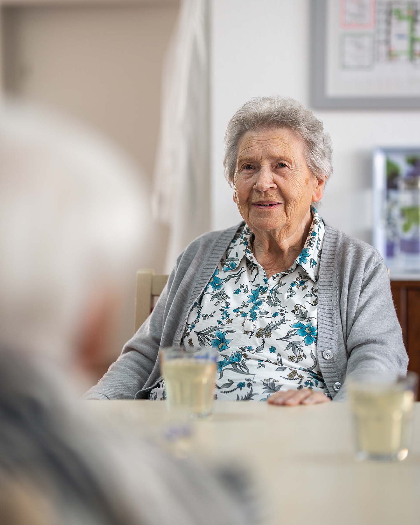 Seniorin als Gast in der Tagespflege Seniorin als Gast in der Tagespflege